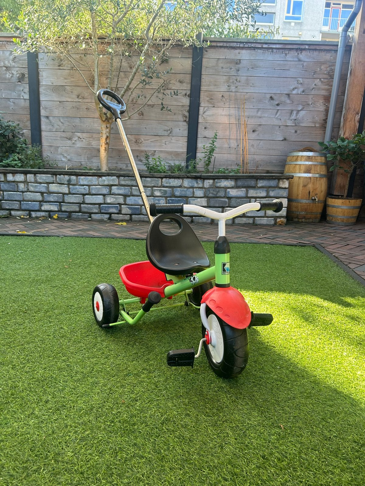 Kettler driewieler met duwstang, Ophalen, Gebruikt, Velgrem, Duwstang