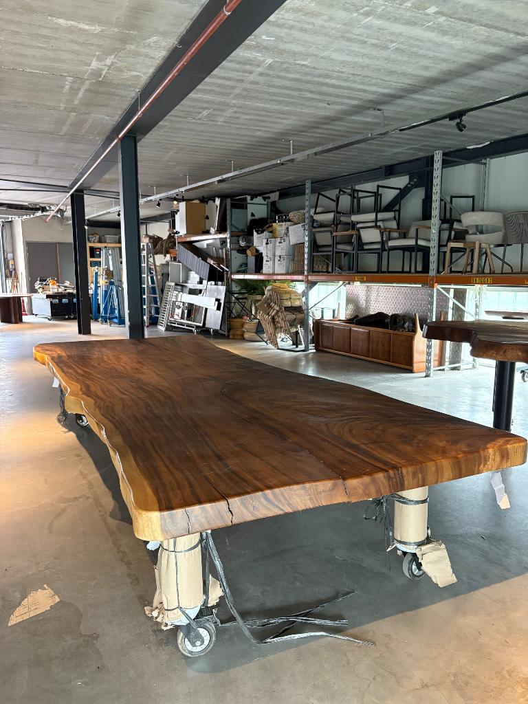 Suar tafel Lengte: 4160,  Breedte: 1680, Hoogte: 780, Ophalen, Gebruikt, 150 tot 200 cm, 200 cm of meer