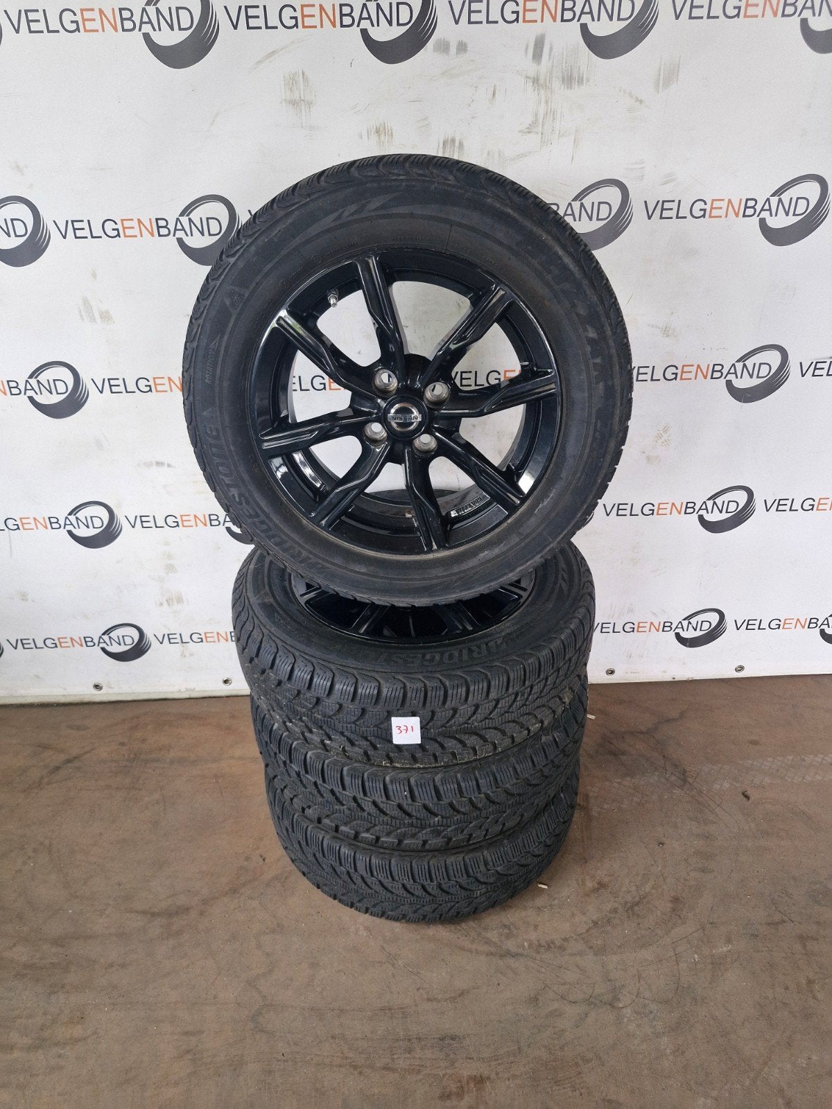Winterset Nissan Note Micra 4x100 60,1 185 65 15 clio winter, Auto-onderdelen, Gebruikt, 15 inch, ., Banden en Velgen