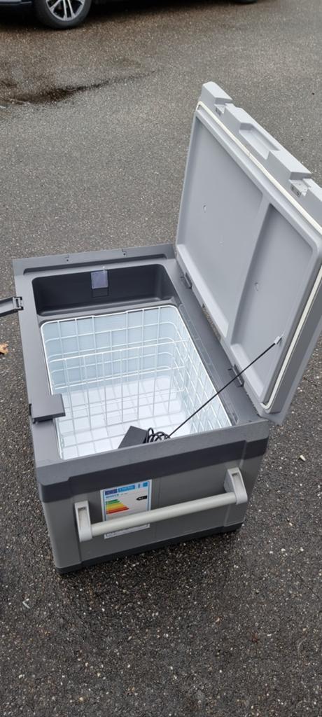 Dometic Waeco CF-80 AC Compressor Koelbox met Accu, Ophalen