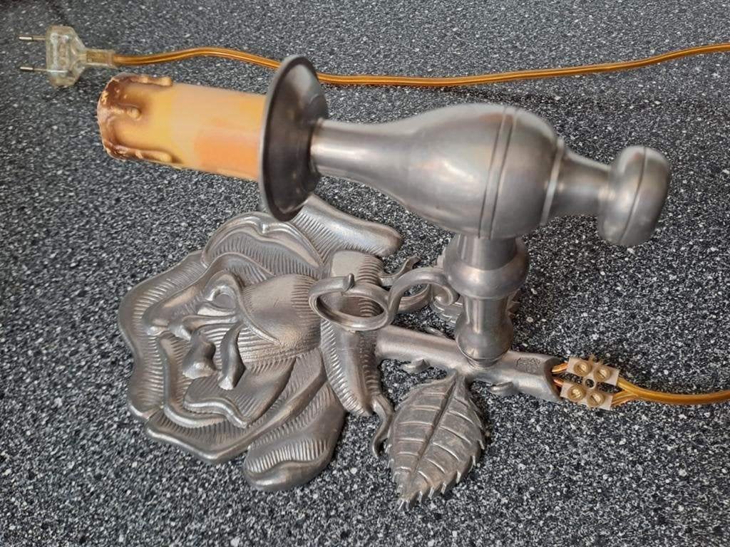 Vintage wandlamp tin roos gemarkeerd., Antiek en Kunst, Ophalen of Verzenden