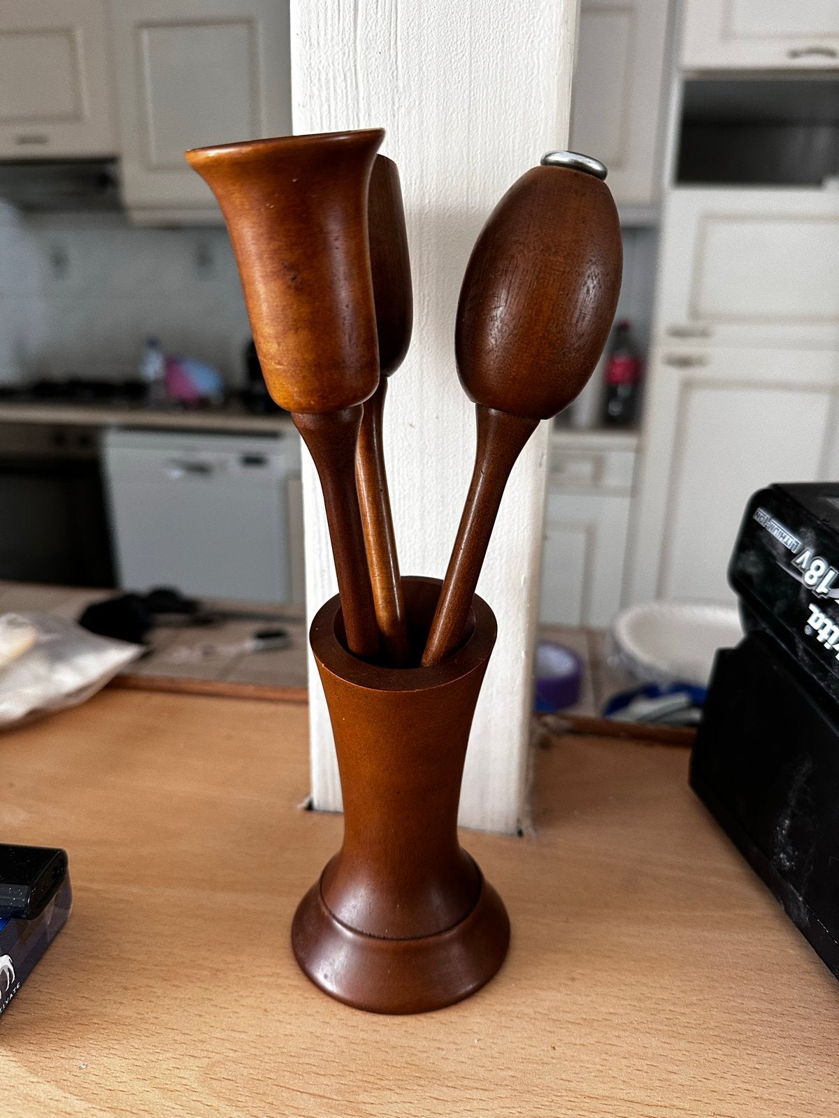 Antiek houten tulpen peper en zout stel, Ophalen