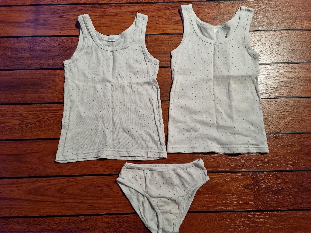 SET 2 hemden 1 onderbroek maat 110/116, Kinderen en Baby's, Kinderkleding | Maat 110, Ophalen of Verzenden, Gebruikt, Meisje, Nacht- of Onderkleding