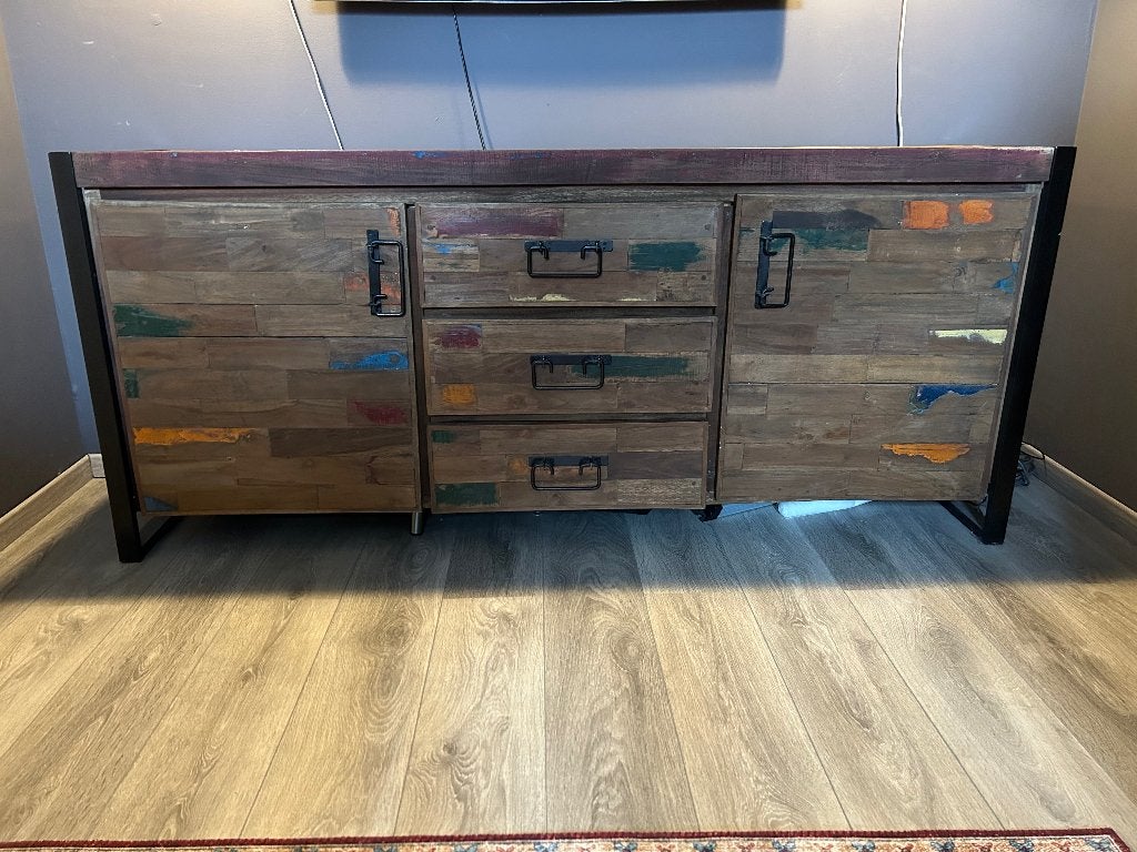 Dressoir, Huis en Inrichting, Kasten | Dressoirs, Ophalen, 150 tot 200 cm, Zo goed als nieuw, Industrieel