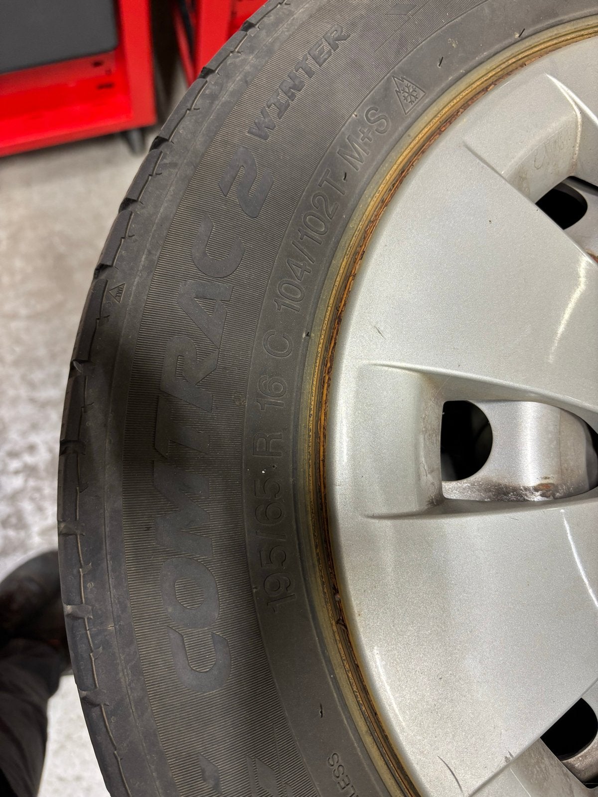 Winterbanden met velgen 195/65 R16C mercedes vito, Ophalen, Gebruikt