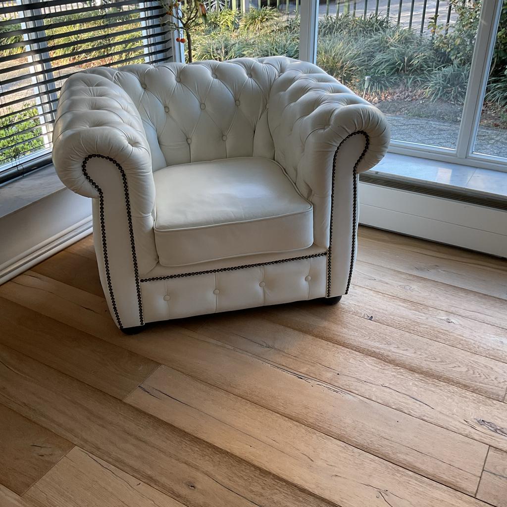 Luxe witte lederen Fauteuil, Huis en Inrichting, Stoelen, Wit, Leer, Ophalen of Verzenden, Zo goed als nieuw