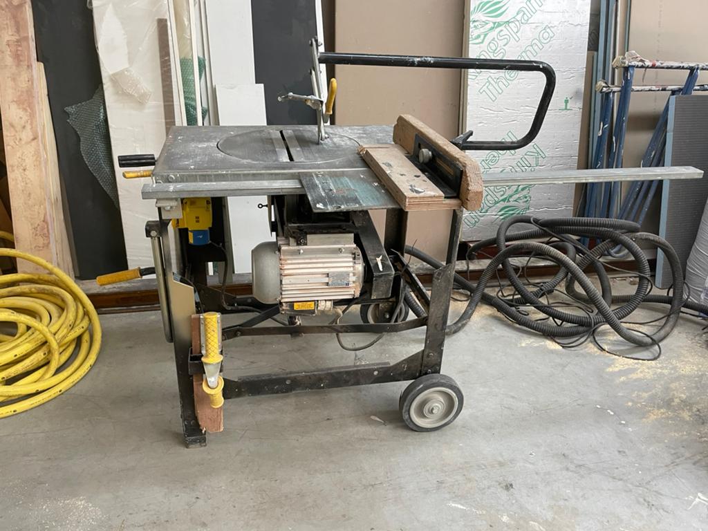 Bouwzaag, Doe-het-zelf en Verbouw, Gereedschap | Lasapparaten, Ophalen, Zo goed als nieuw, Minder dan 150 ampère, Overige typen