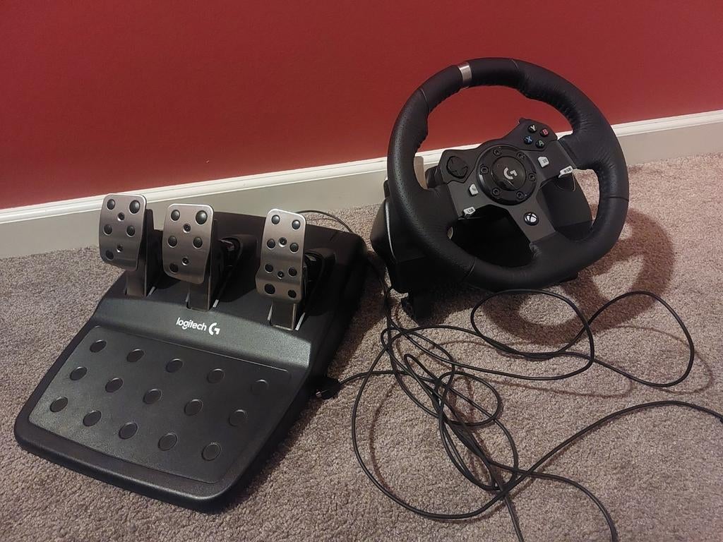 Logitech G racestuur met pedalen voor Xbox of  Pc, Ophalen of Verzenden, Stuurtje of Sportattribuut