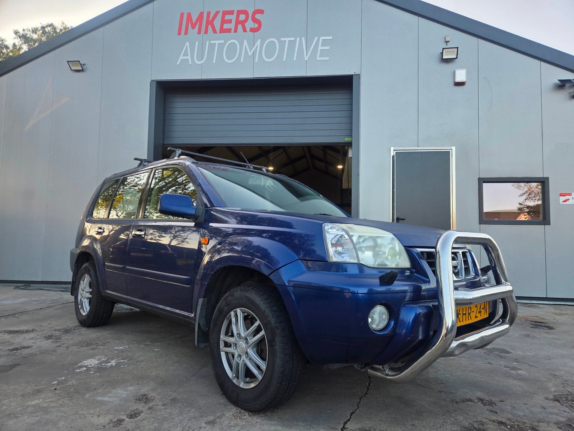 Nissan X-Trail 2.5 Elegance 4X4, Auto's, 4 cilinders, 2000 kg, Blauw, Bedrijf