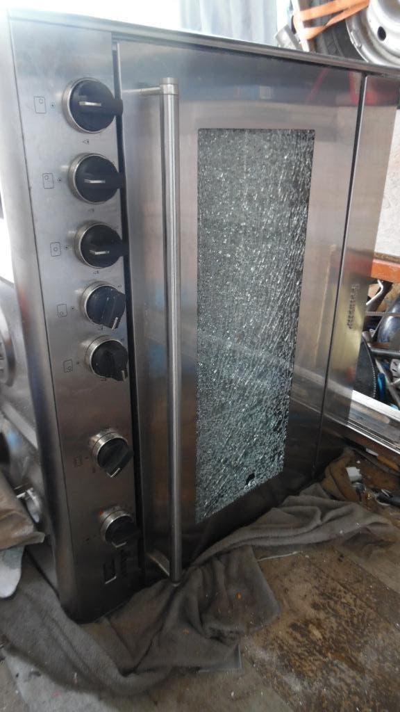2026 RVS smeg fornuis 90 cm 5 pits glasplaat gebroken, Warmhoudplaat, 60 cm of meer, Ophalen of Verzenden, Zo goed als nieuw