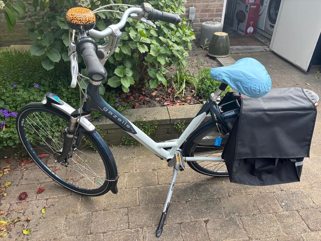 Gazelle Montreux Limited Damesfiets - Zadel met scheur, Fietsen en Brommers, Fietsen | Dames | Damesfietsen, Ophalen, Velgrem
