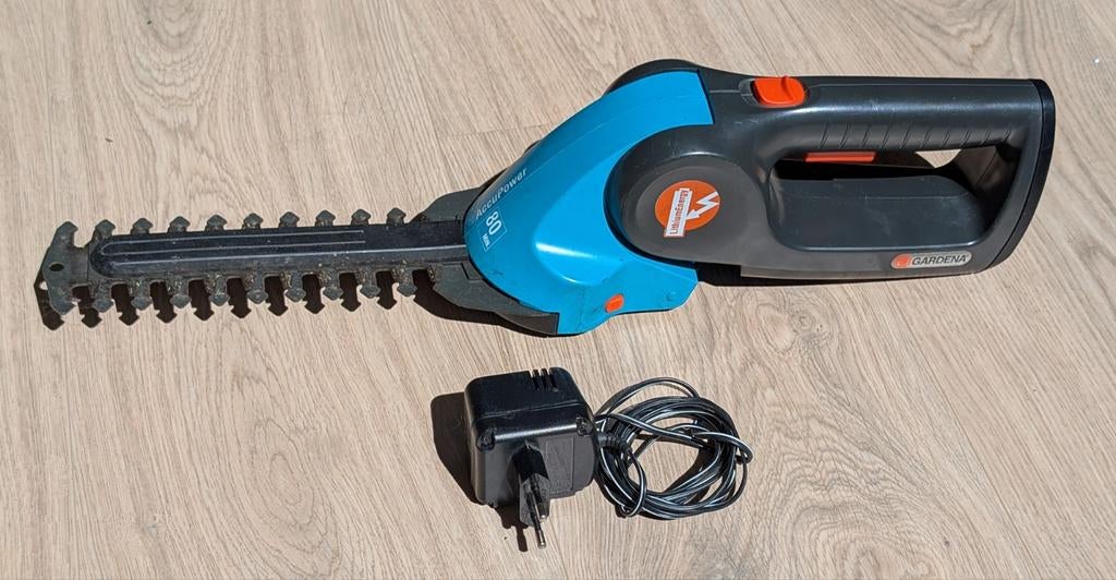 Gardena Accu Buxusschaar - Compact en Krachtig, Ophalen of Verzenden, Gebruikt, Accu, Gardena