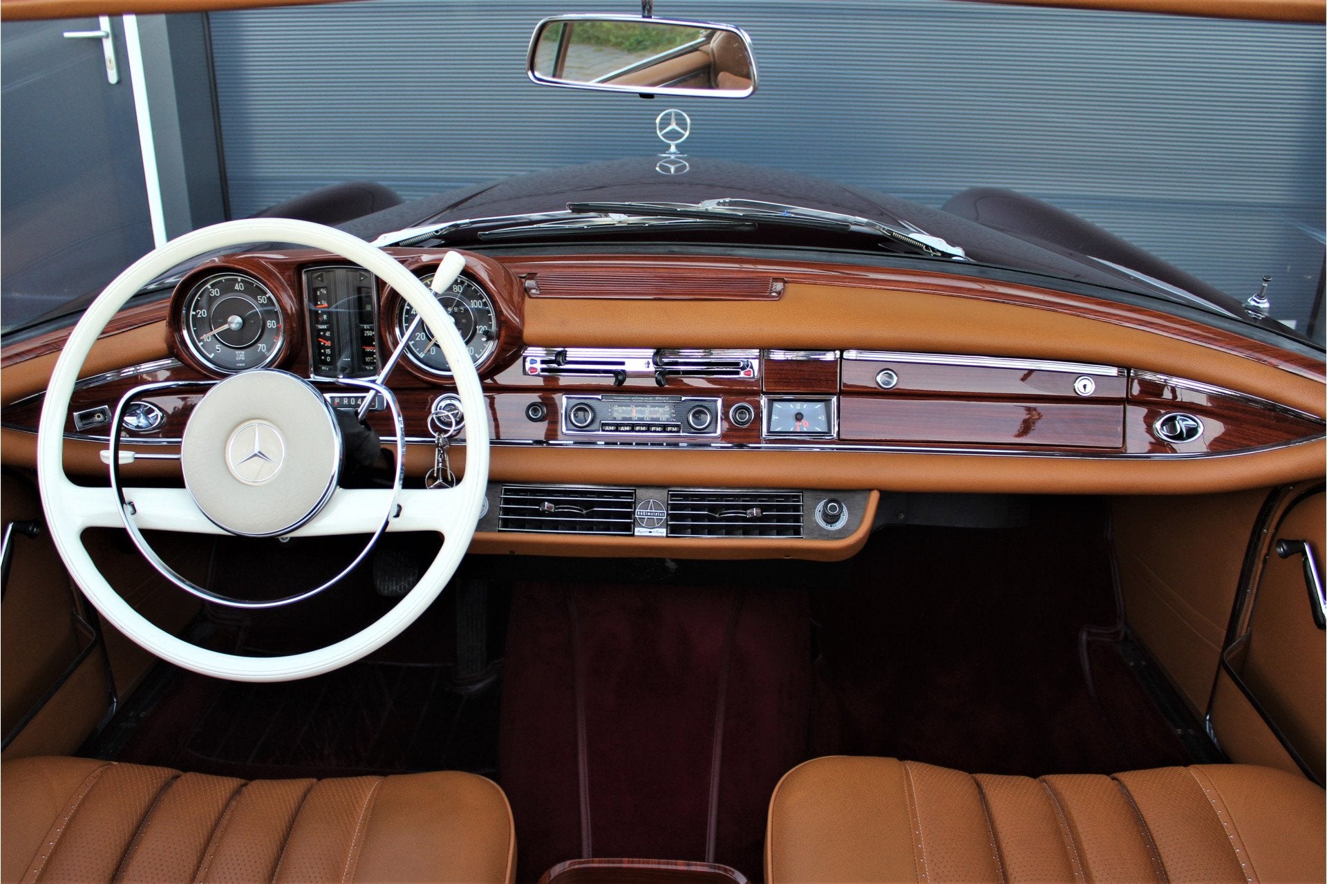 Mercedes-Benz S-Klasse 220 SE W111 Cabriolet (bj 1966), foto 11