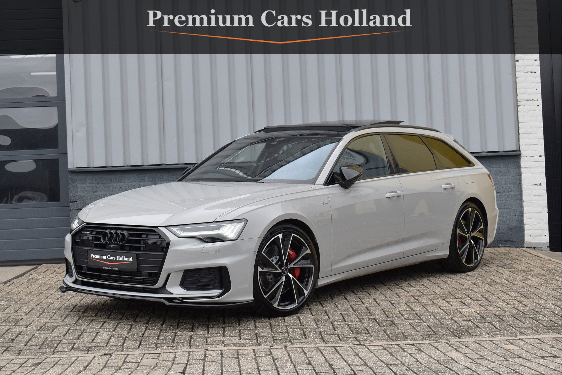 Audi A6 Avant 55 TFSI e Quattro Porsche Krijt Grijs Exclusiv, Auto's, Automaat, Dealer onderhouden, Gebruikt, Zwart