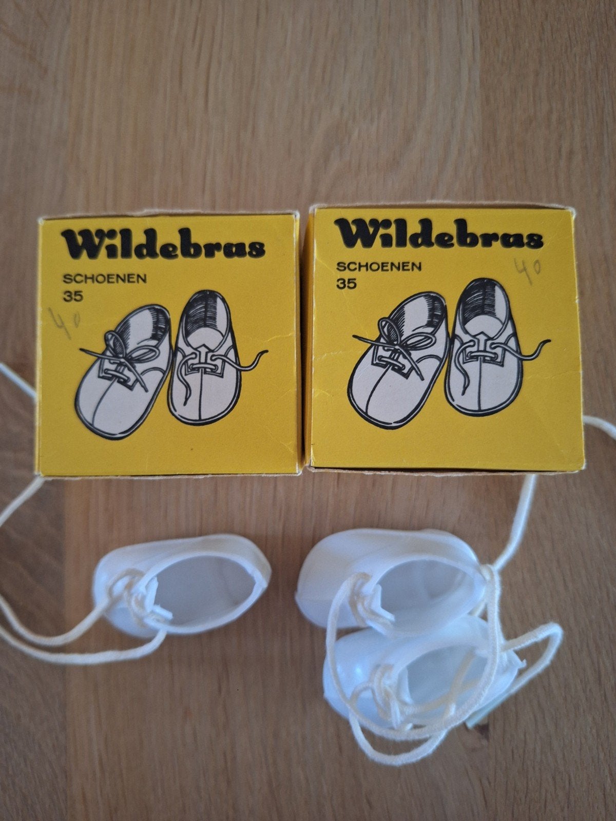 Wildebras poppenschoentjes - 1,5 paar - maat 35, Ophalen, Nieuw