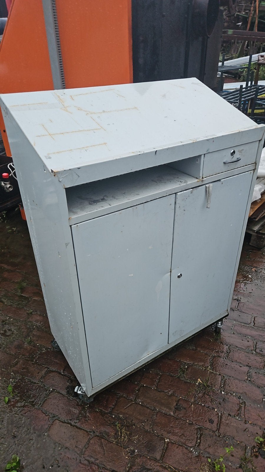 verrrijdbare werkplaatskast, Ophalen, Gebruikt, Hout, Overige typen