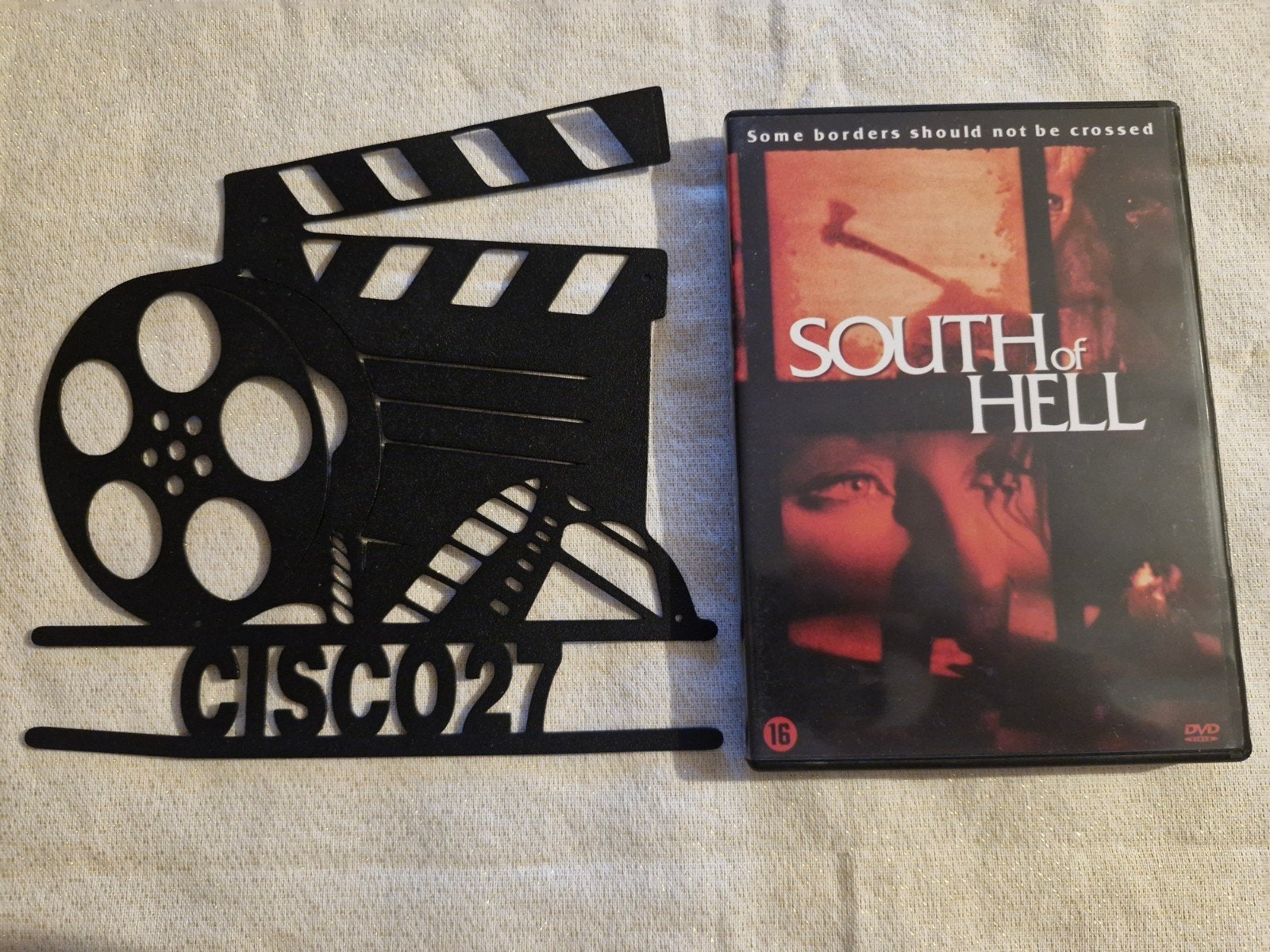 South of Hell, Cd's en Dvd's, Vanaf 16 jaar, Nederlands, Overige genres, Ophalen of Verzenden