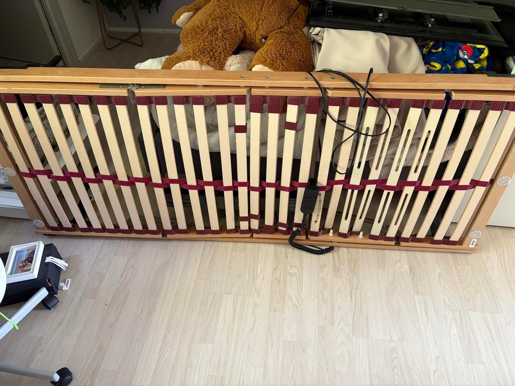 Elektrische lattenbodem 80x200 - Z.G.A.N. - Snel ophalen!, Ophalen, Eenpersoons, Zo goed als nieuw, 80 cm
