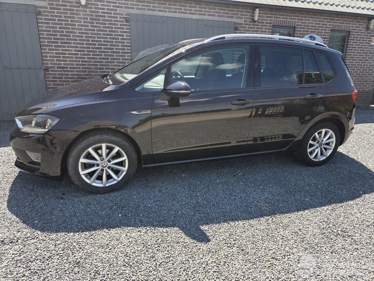 Volkswagen Golf Sportsvan 1.2 TSI Esasyline (bj 2015), Volkswagen, Handgeschakeld, Kundenbetreuung@volkswagen.de, Benzine