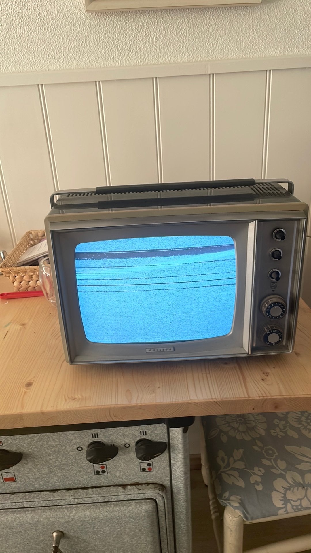Philips Portable TV Speelt, Ophalen