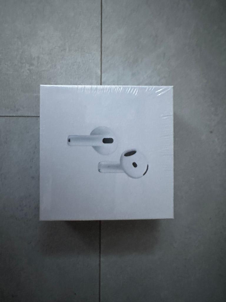 Apple AirPods Pro (4) - Nieuw in doos