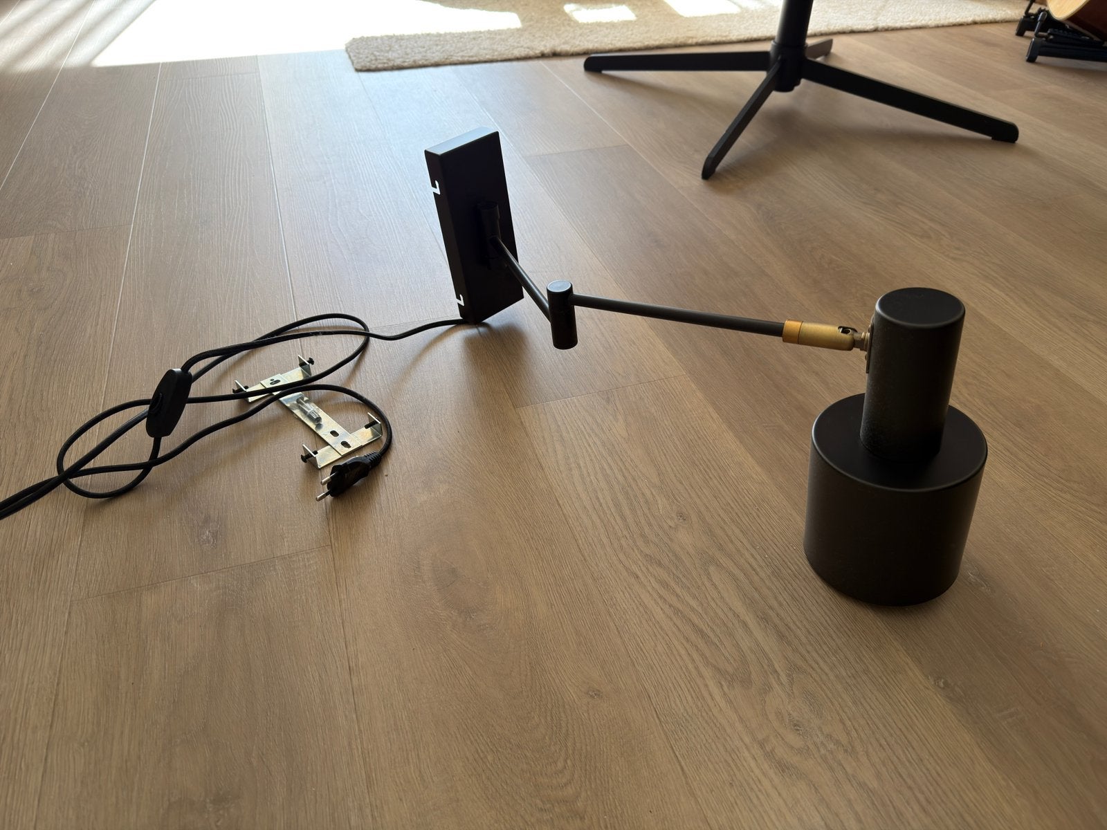 Wandlamp Nordin Karwei zwart, Ophalen, Zwart, E27 (groot), Zo goed als nieuw