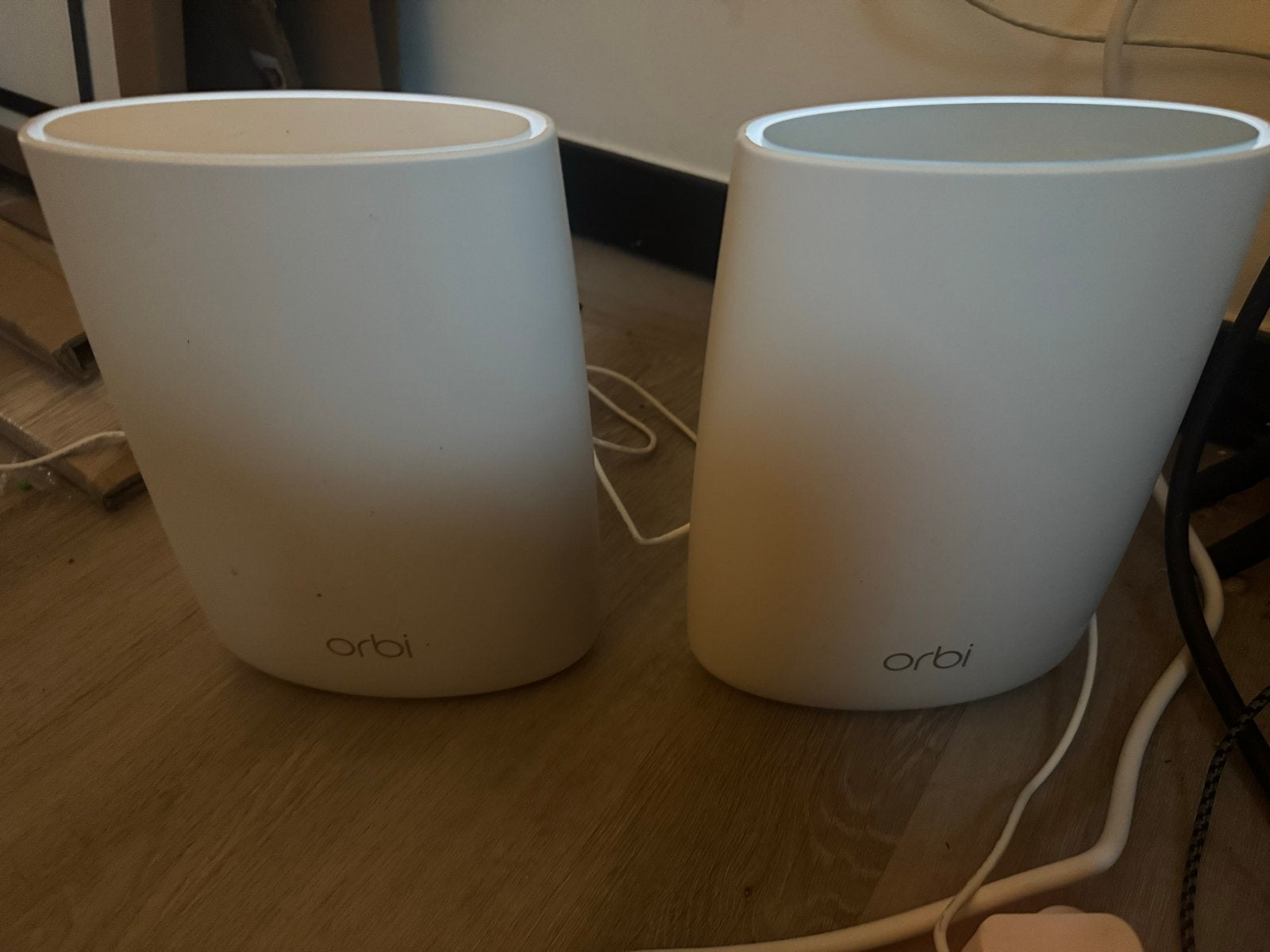 Netgear Orbi RBR50 Router en RBS50 Satelliet Mesh WiFi, Computers en Software, Routers en Modems, Ophalen, Gebruikt, Router