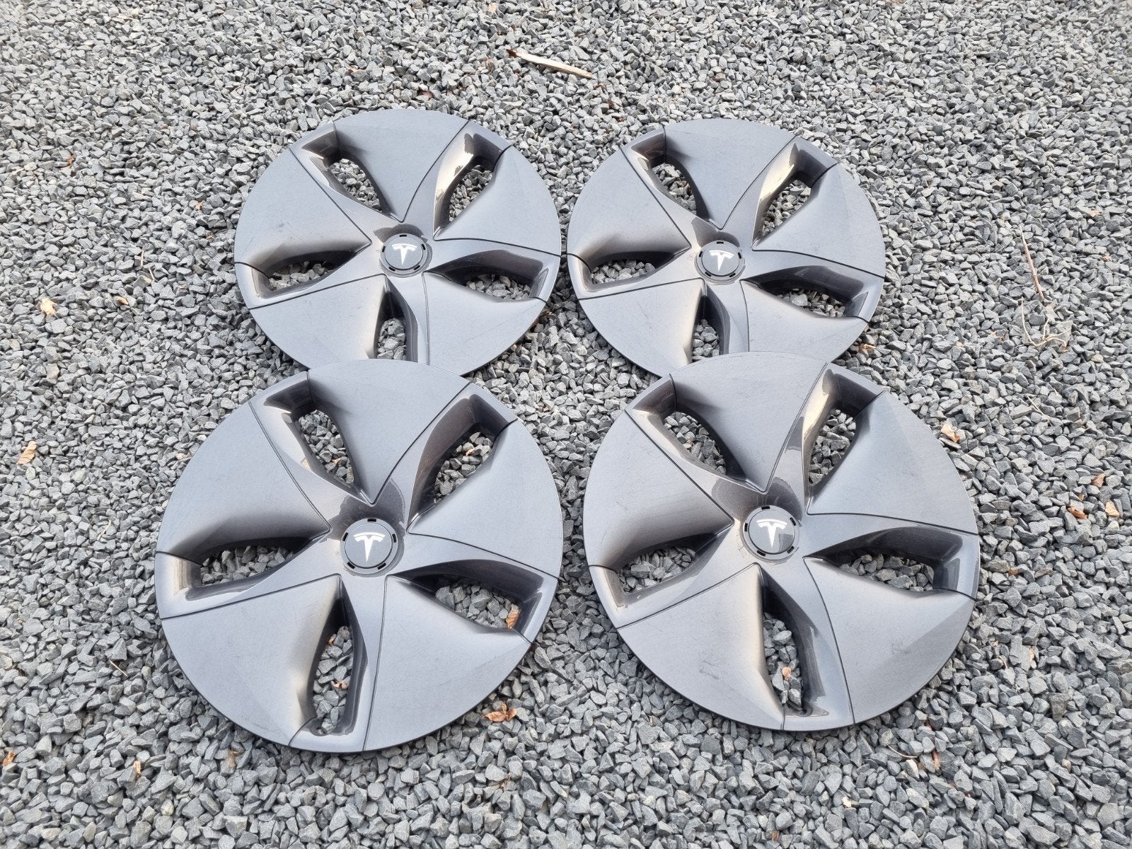 Wieldoppen Tesla Model 3 Aero 18 inch wieldoppen, Auto diversen, Wieldoppen, Ophalen of Verzenden