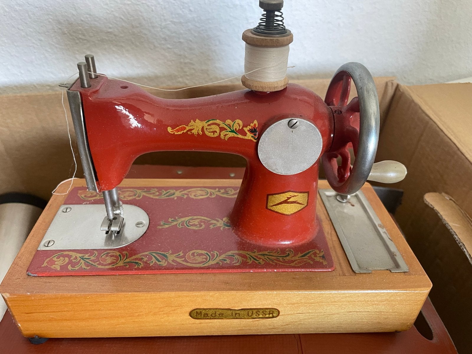 Vintage Orsha kindernaaimachine - Made in USSR, Antiek en Kunst, Antiek | Naaimachines, Ophalen of Verzenden