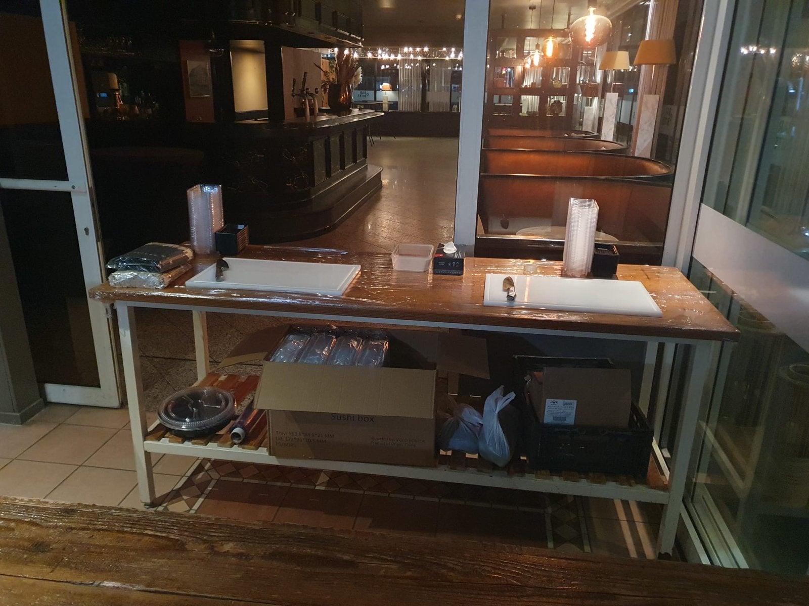 Robuuste werktafel voor keuken of horeca, Huis en Inrichting, Ophalen of Verzenden