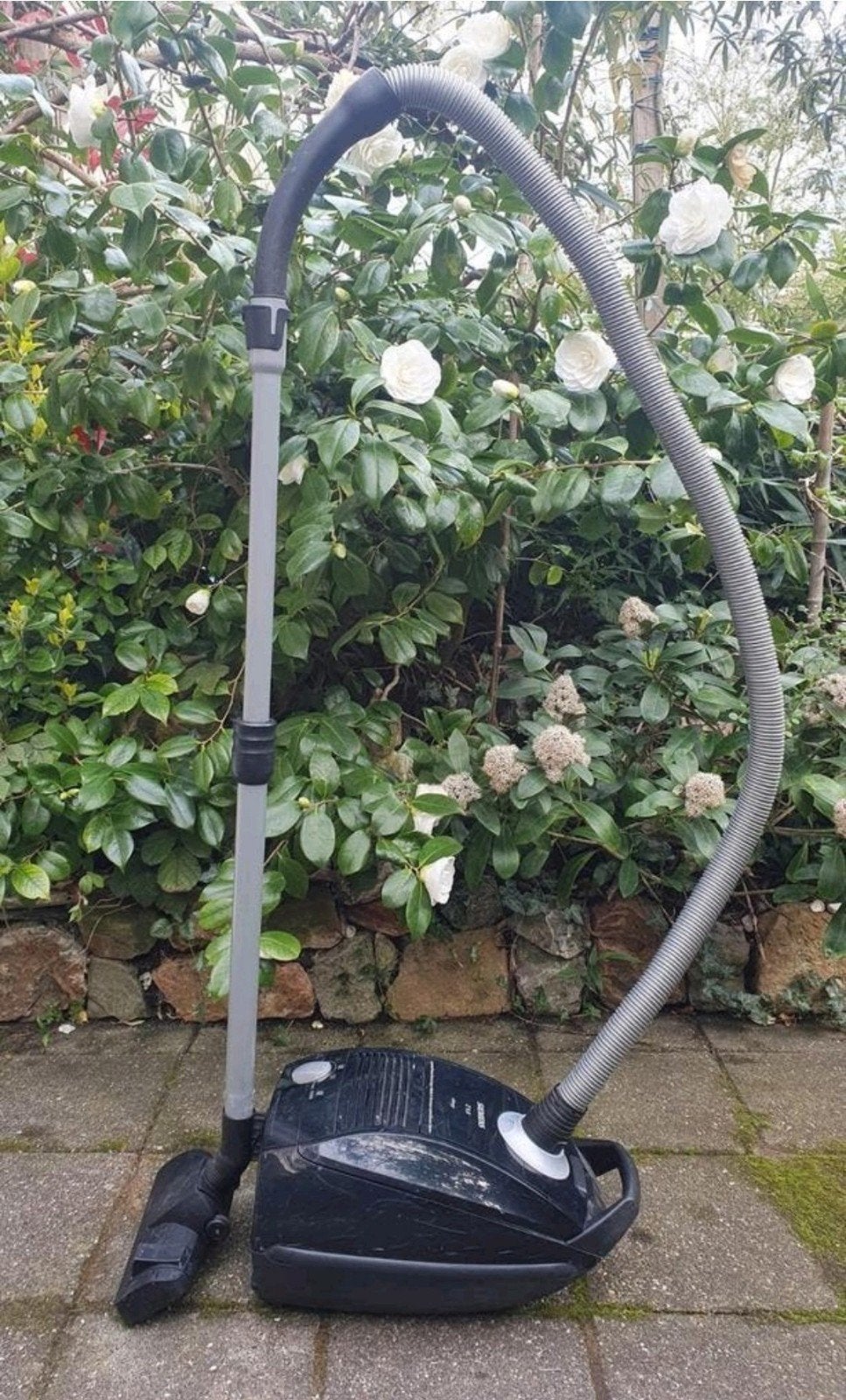 Goedwerkende stofzuiger van Siemens 750 watt, Ophalen of Verzenden