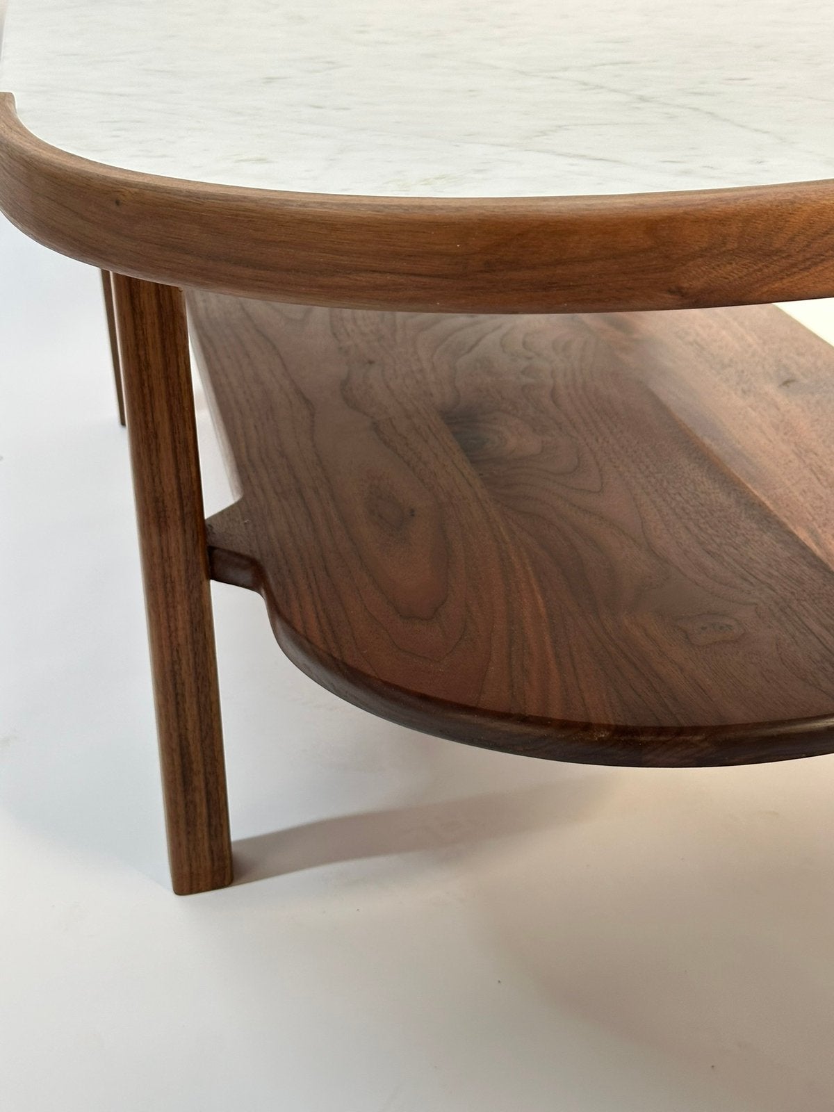 Equilibrio salontafel echt marmer en massief noten, Ophalen of Verzenden, Zo goed als nieuw, Hout