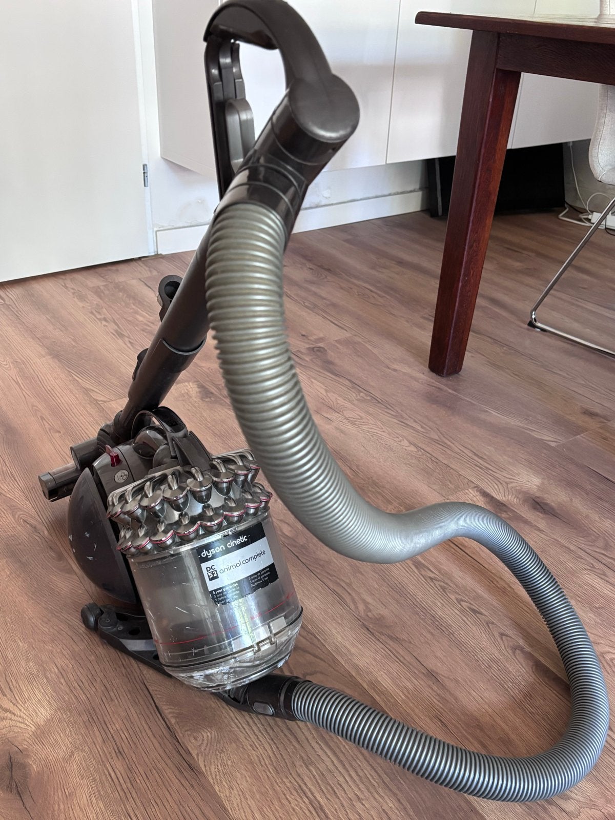 Dyson Cinetic DC52 Animal Complete - Zakloze Stofzuiger, Gebruikt, Dyson, Sledestofzuiger, Reservoir