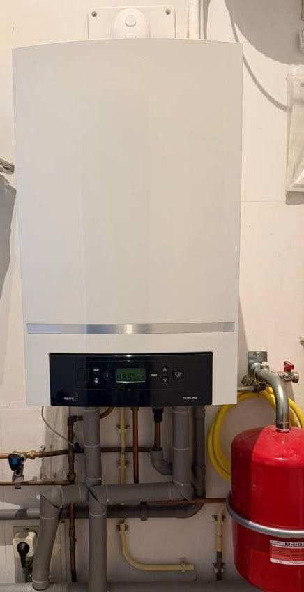 Nefit Topline HRC 30 CW5, Doe-het-zelf en Verbouw, Verwarming en Radiatoren, 30 tot 80 cm, Gebruikt, Hoog rendement (Hr), Cv-ketel of Combi-ketel