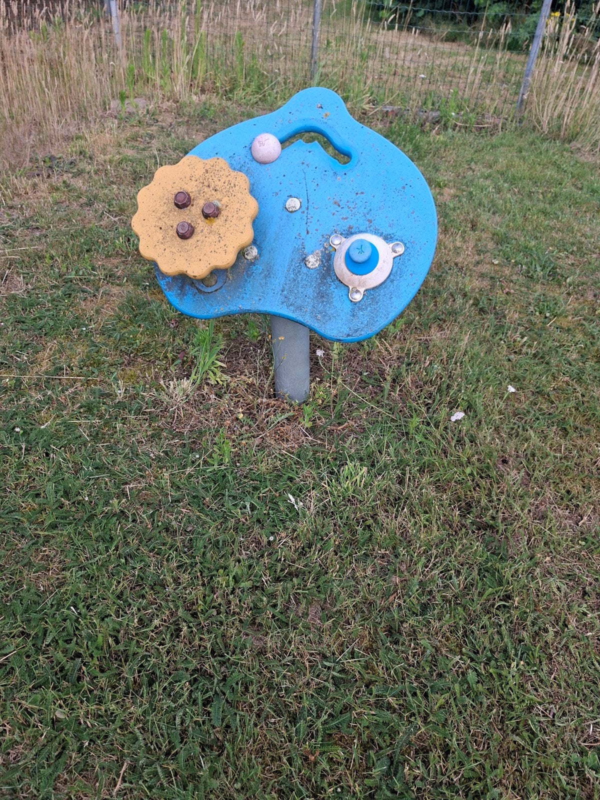 3 Speeltoestellen, Ophalen