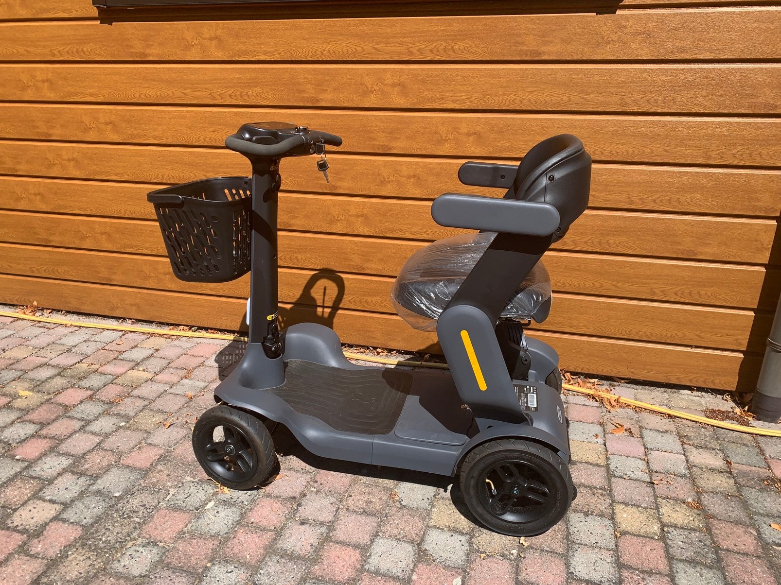 TTZ Electric S3 opvouwbare scootmobiel, Diversen, Brommobielen en Scootmobielen, 10 km/u of minder, Zo goed als nieuw, 36 t/m 45 km