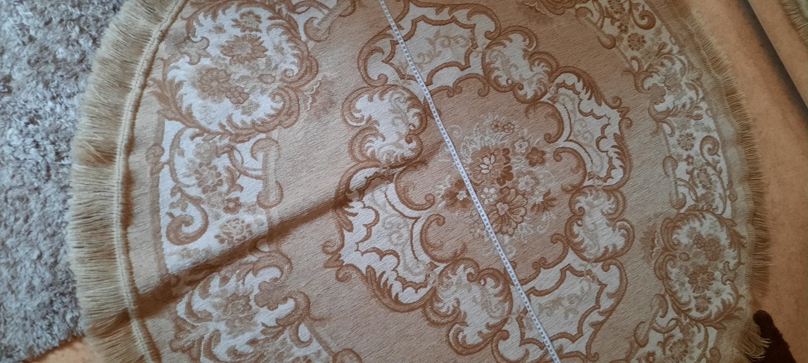 Rond tafelkleed met franjes - Beige/Bruin, 145 cm, Gebruikt, Rond, Ophalen of Verzenden, Franjes/kwastjes
