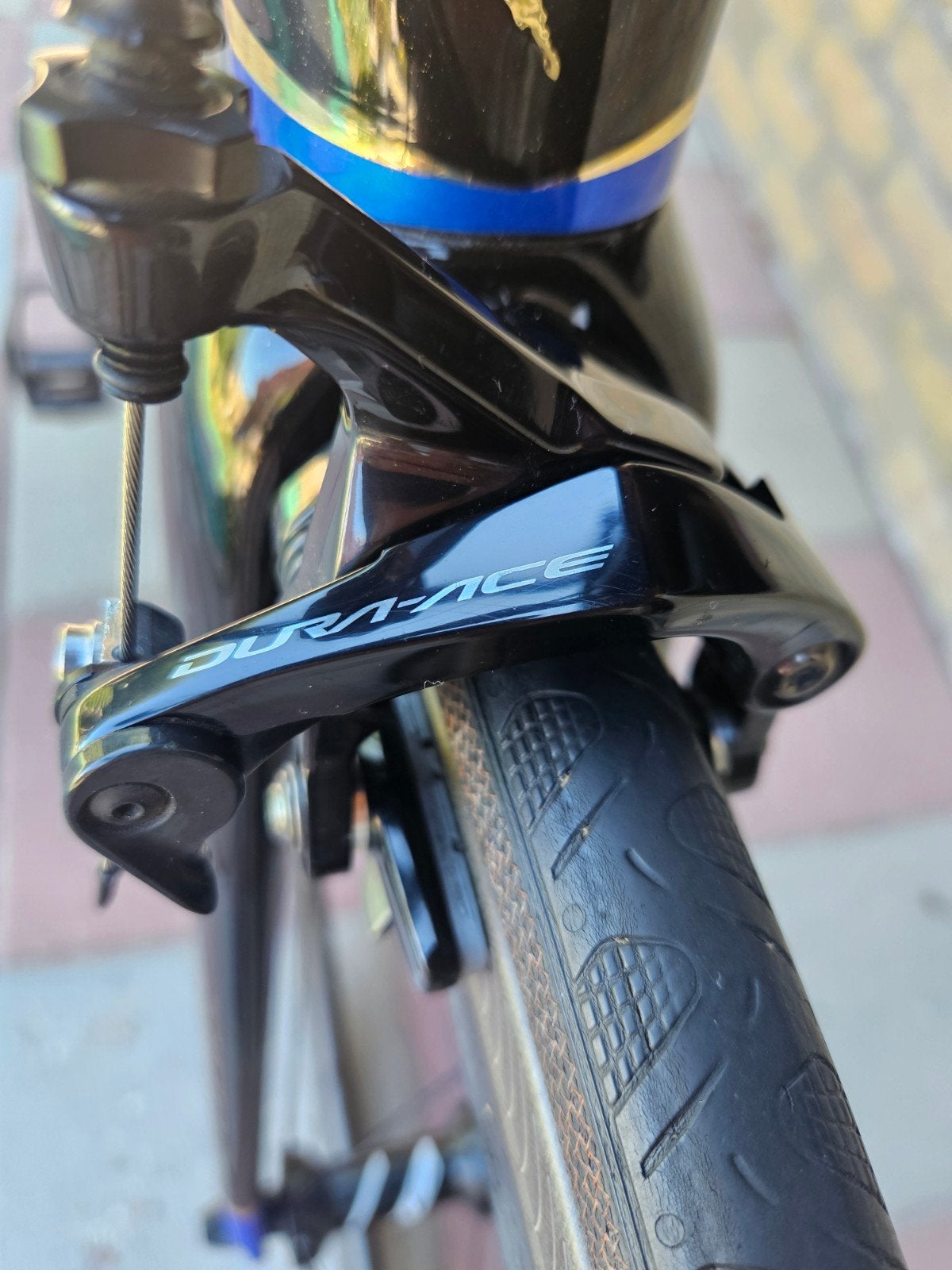 Foto 13 van Specialized S-Works Tarmac - Vincenzo Nibali Shark Edition!!