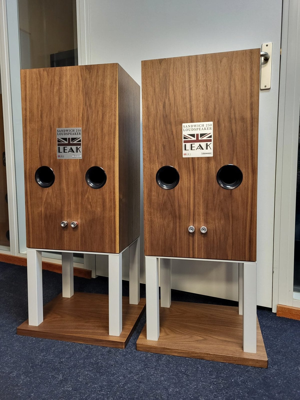 LEAK Sandwich 250 luidsprekers – Vintage hifi – Gebruikt, Vloerstaande luidspreker, Gebruikt, Leak, De Reulver 99