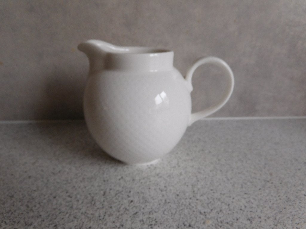 Melkkan Tipo (golfbal structuur) Wil Villeroy & Boch, Overige typen, Ophalen of Verzenden, Zo goed als nieuw, Overige stijlen
