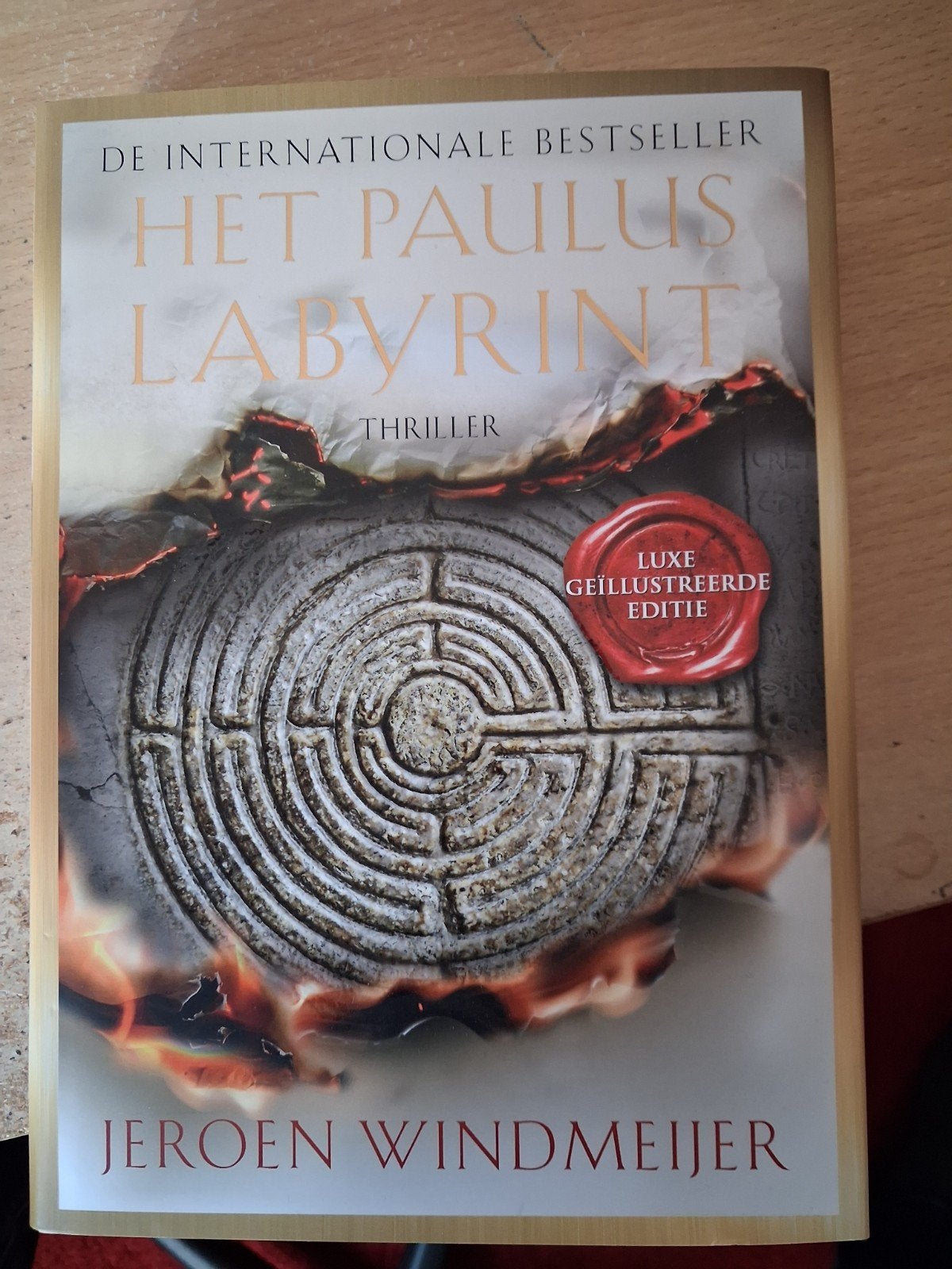 Het Paulus Labyrint - Luxe Geïllustreerde Editie, Boeken, Ophalen of Verzenden, Zo goed als nieuw, Jeroen Windmeijer
