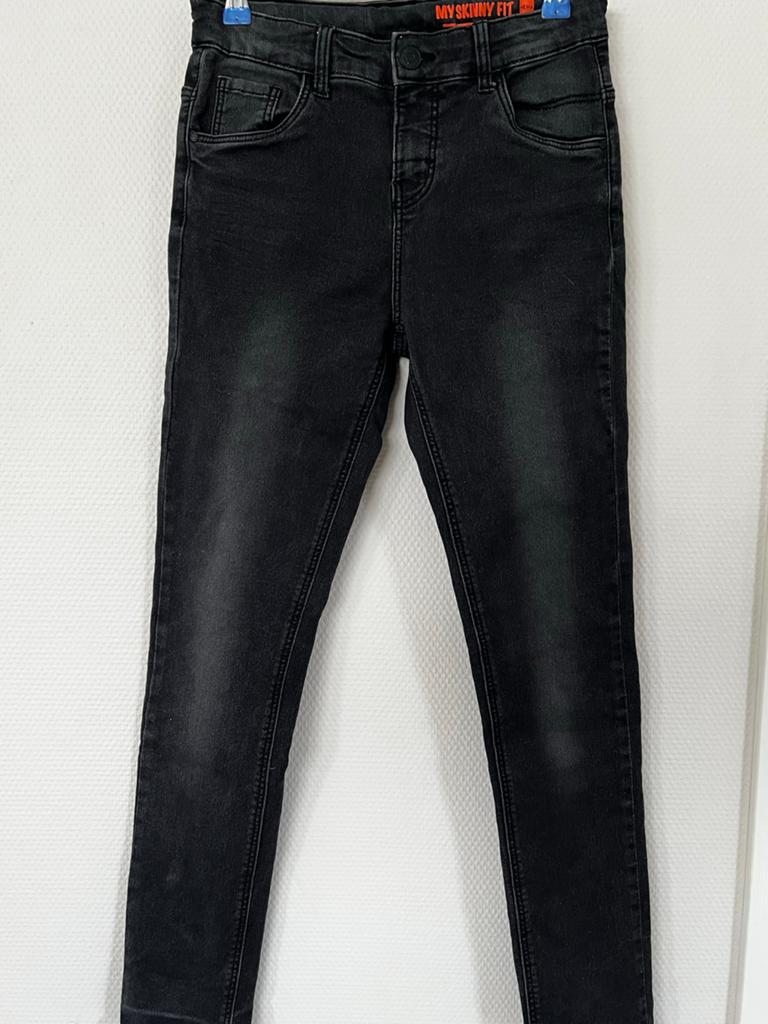 HEMA Skinny Jeans met Stretch, Maat 158, Nieuw, Kinderen en Baby's, Kinderkleding | Maat 158, Ophalen of Verzenden, Nieuw, Jongen