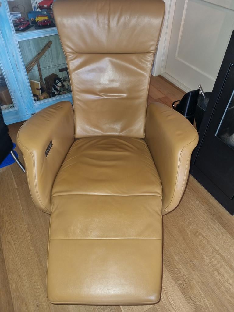2x Leren fauteuils,  werken prima, wegens overcompleet, Huis en Inrichting, Fauteuils, Gebruikt, Modern, Comfort, Ophalen of Verzenden