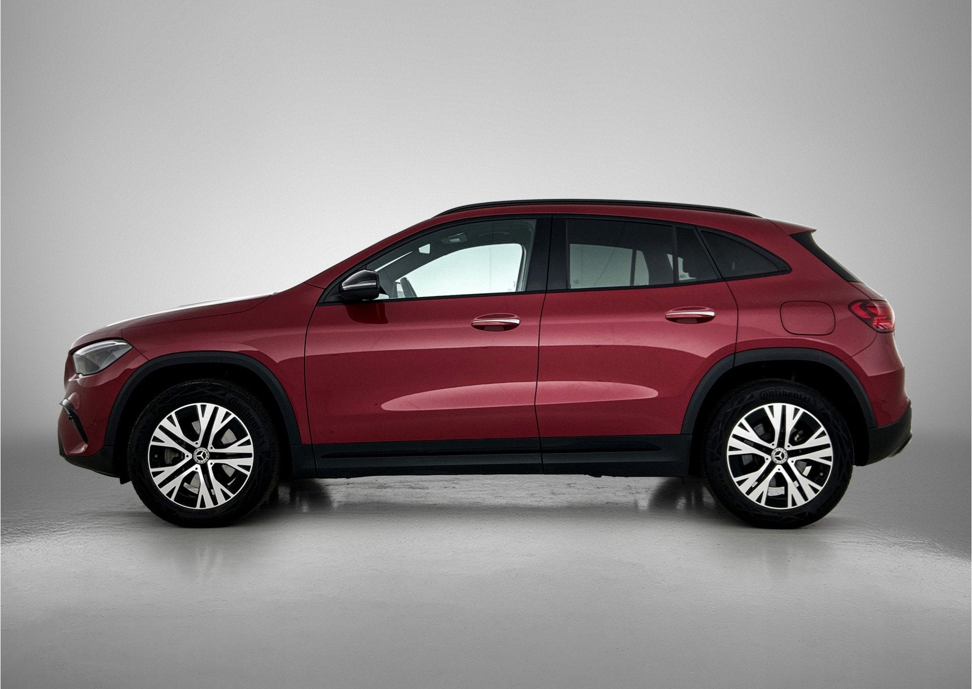 Mercedes-Benz GLA 250 e Plug-In Hybride | Trekhaak | Nightpa, Auto's, 12 maanden, 15 kWh, Leder en Stof, Bedrijf