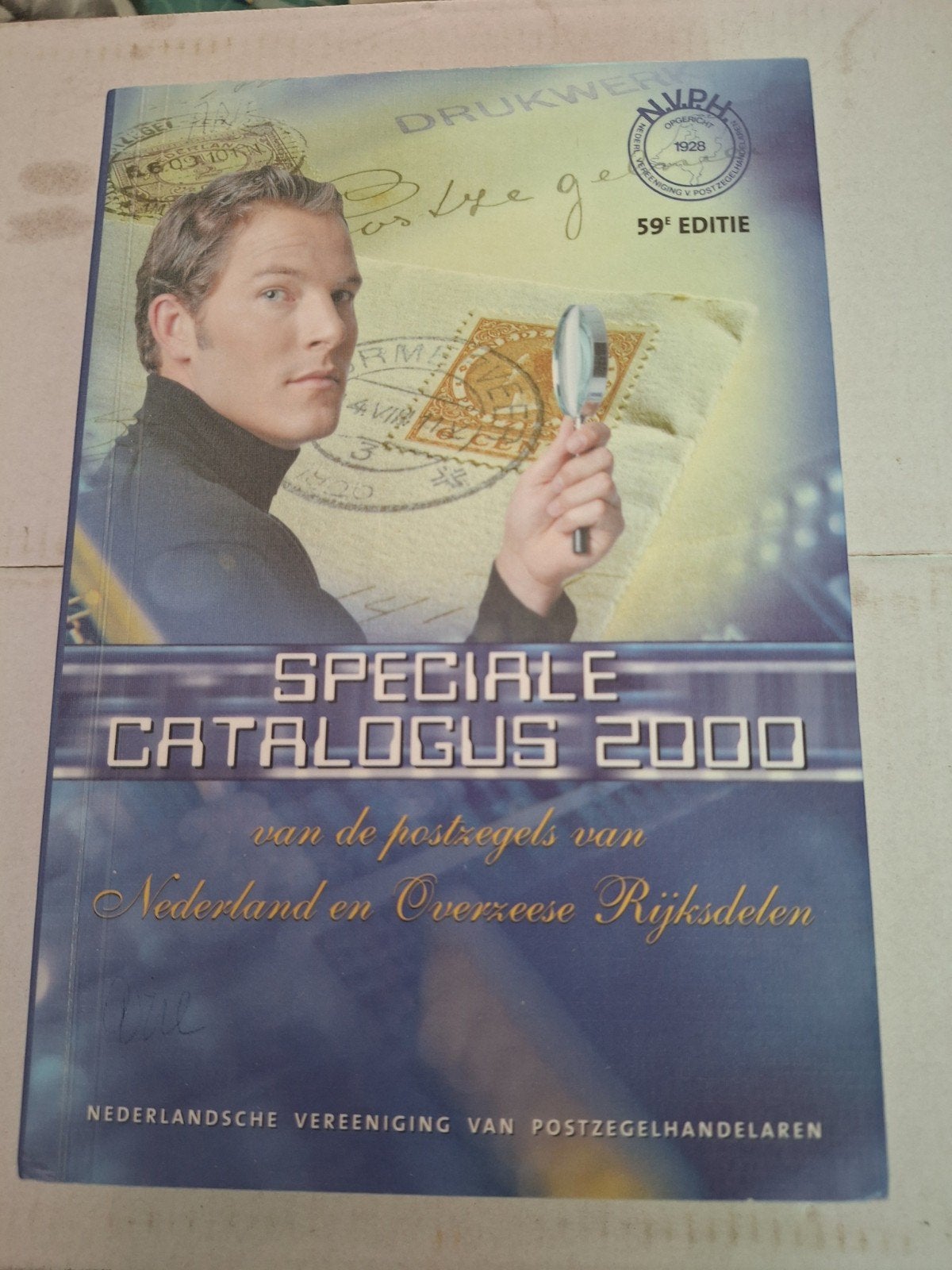 Speciale Catalogus2000 Postzegels Nederland en Overzeese Rij, Ophalen of Verzenden