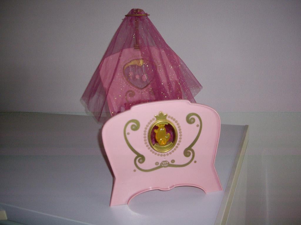 baby born prinsessen bed met geluid excl pop, Ophalen, Zo goed als nieuw, Babypop