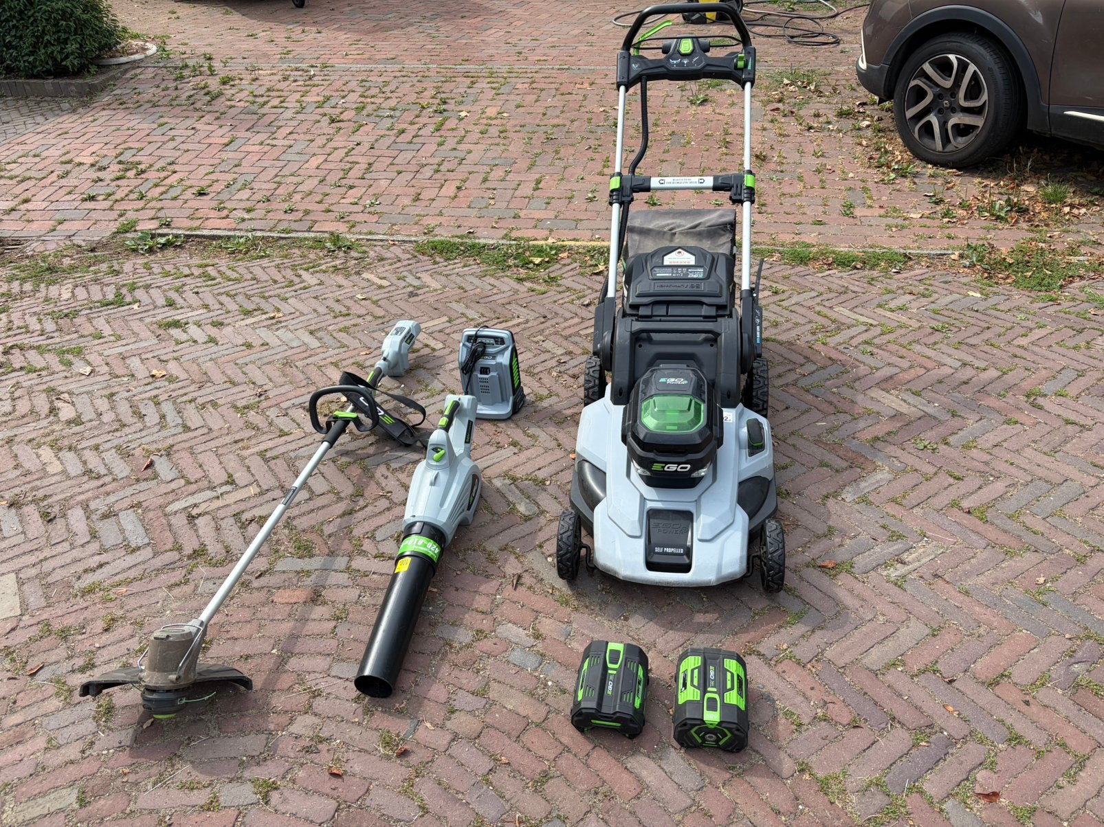 EGO power+ grasmaaier met kantenmaaier en bladblazer, Ophalen, Opvangzak