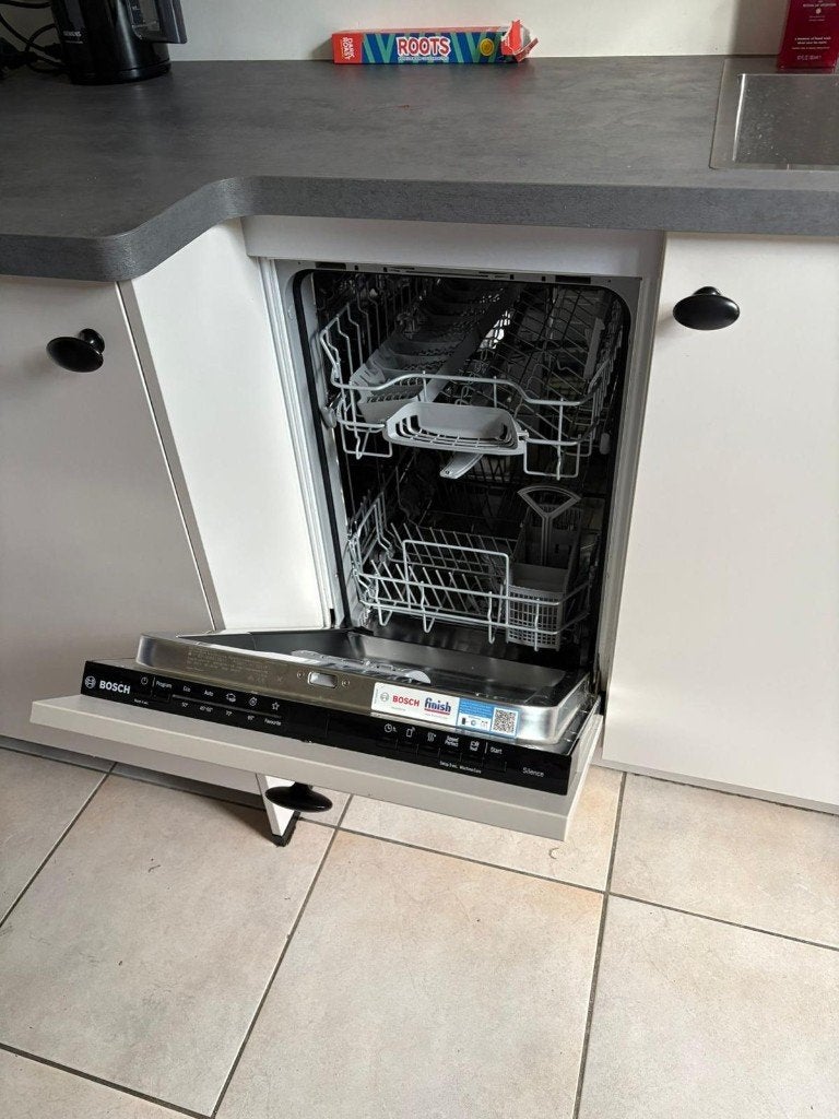 Moderne taupe/beige dubbelwandige keuken GEDEMONTEERD, Overige kleuren, Dubbelwandige keuken, Ophalen of Verzenden, Zo goed als nieuw