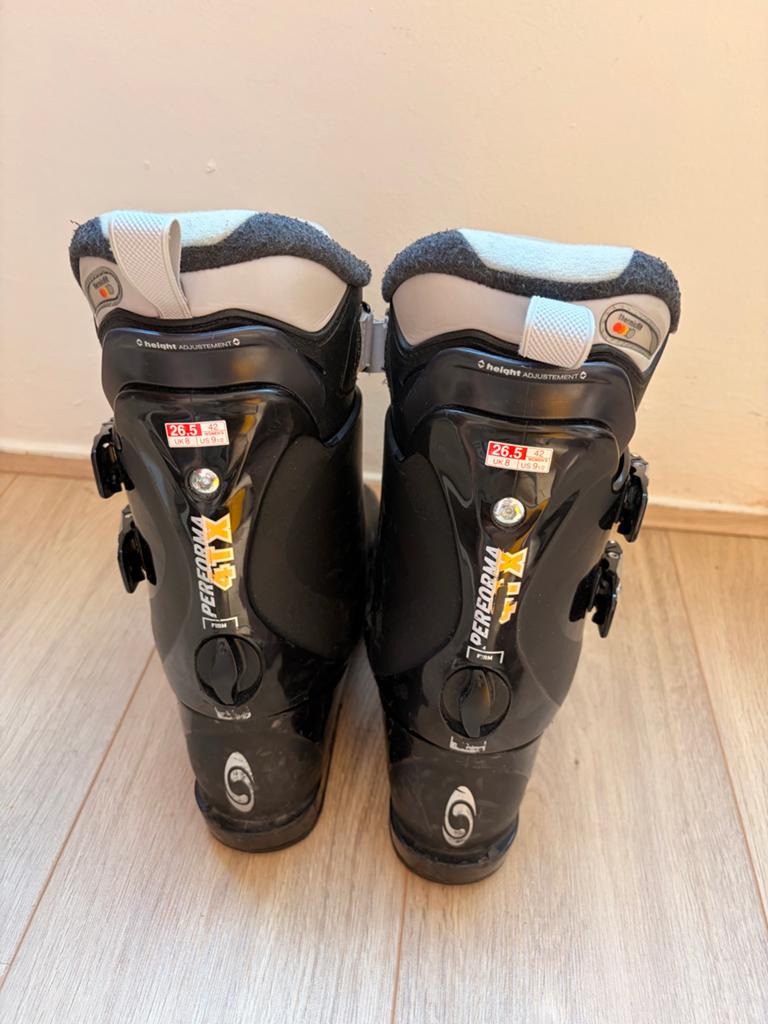 Salomon skischoenen maat 42 (valt als 40), Sport en Fitness, Skiën en Langlaufen, Ophalen, Gebruikt, Schoenen, Salomon