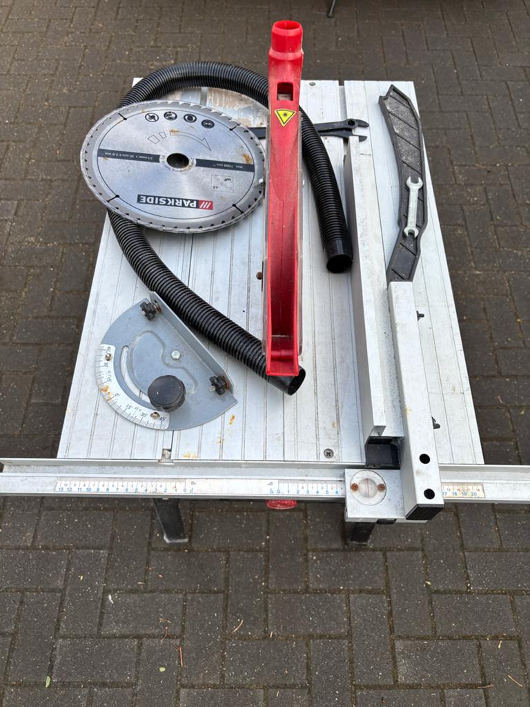 Parkside PTK 2000 A1 Tafelcirkelzaag - Zo goed als nieuw, Ophalen, Cirkelzaag, 70 mm of meer, Zo goed als nieuw